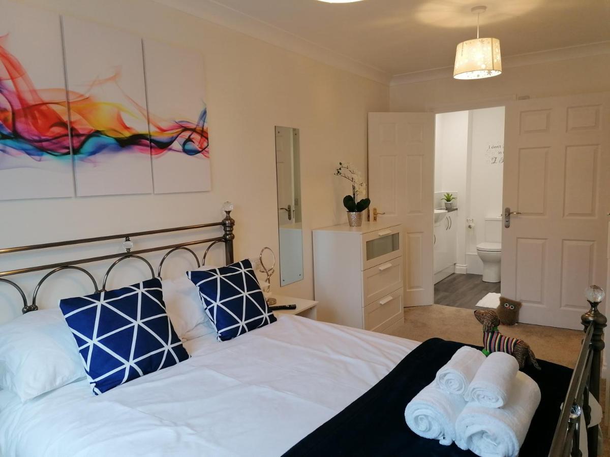 Luxury Modern 2 Bed Apartment, Free Undercroft Parking For 1 Car Саутгемптон Экстерьер фото