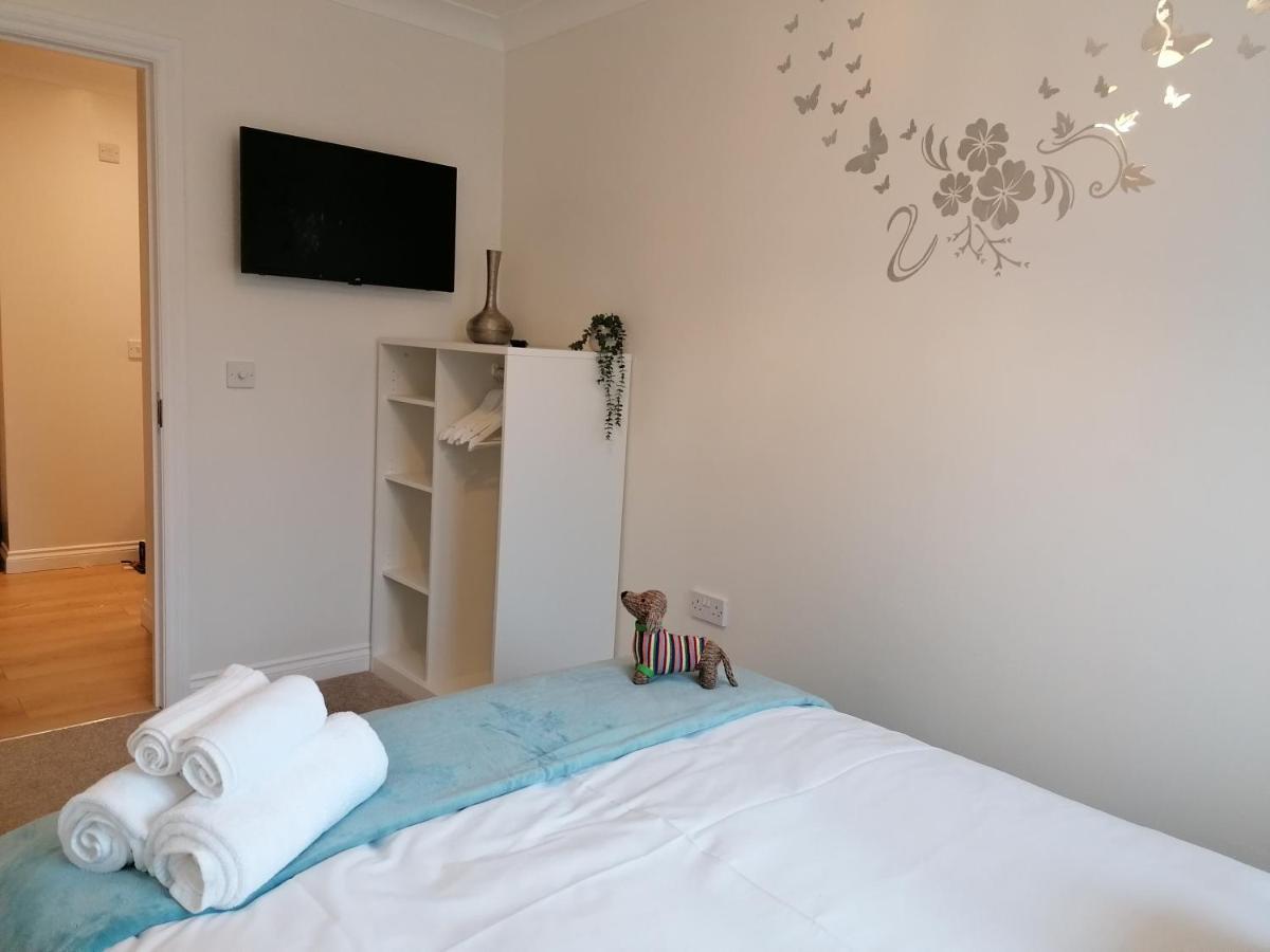Luxury Modern 2 Bed Apartment, Free Undercroft Parking For 1 Car Саутгемптон Экстерьер фото